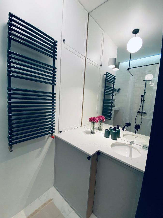 1 Syp, Kawa Vertuo, Kosmetyki Ada, 3 Min Metro Wilenska, By Visitwarsaw Apartments Exterior foto